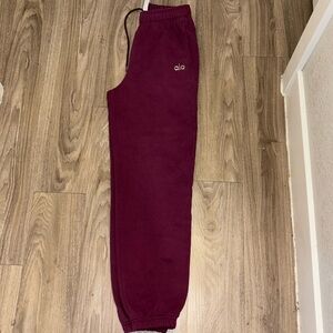 Wildberry Alo sweats